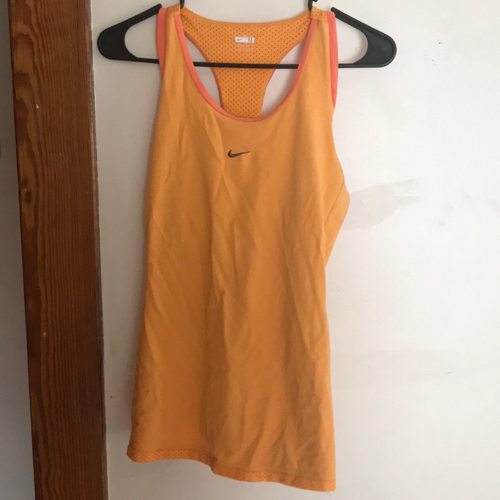 Nike workout tank